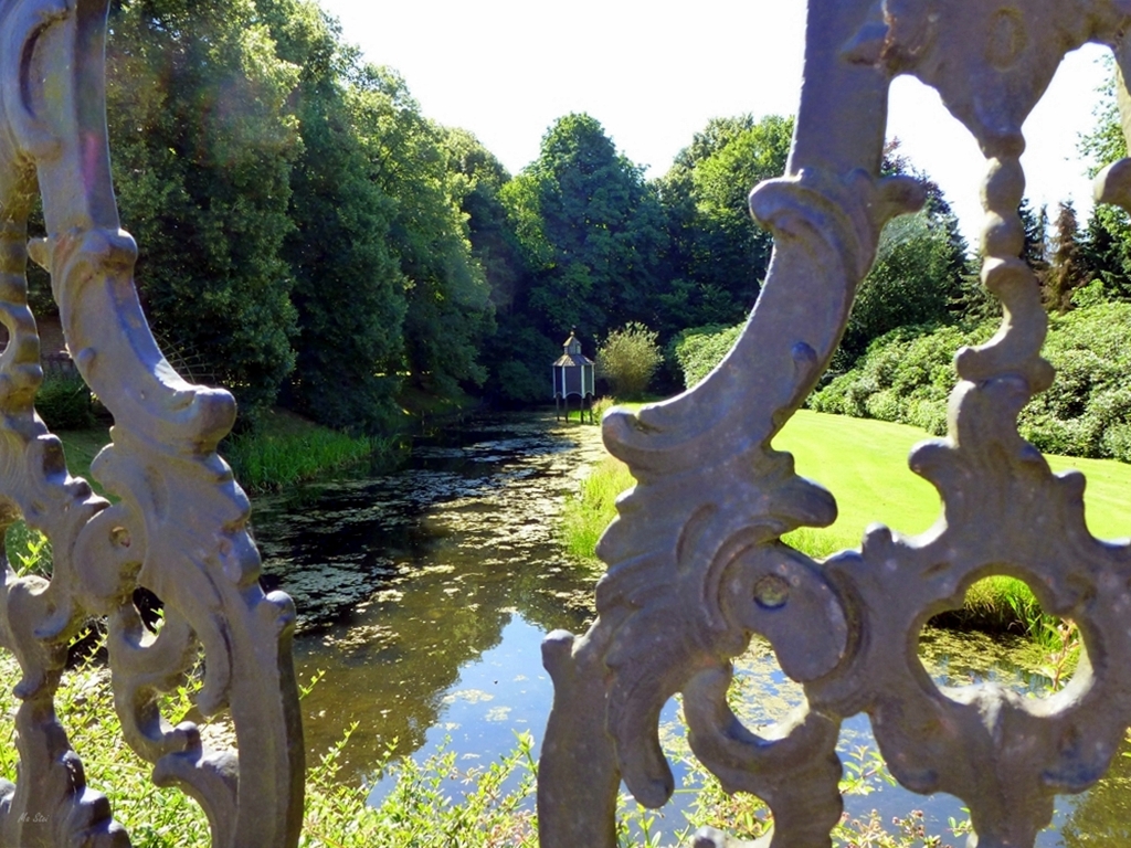 Idylle an der Wasserburg Anholt