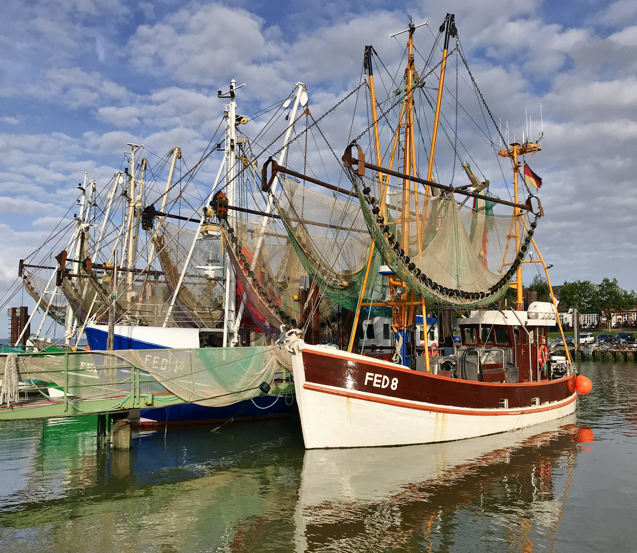 Idylle im Hafen von Fedderwardersiel