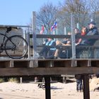 idylle mit fahrrad am strand von scharbö