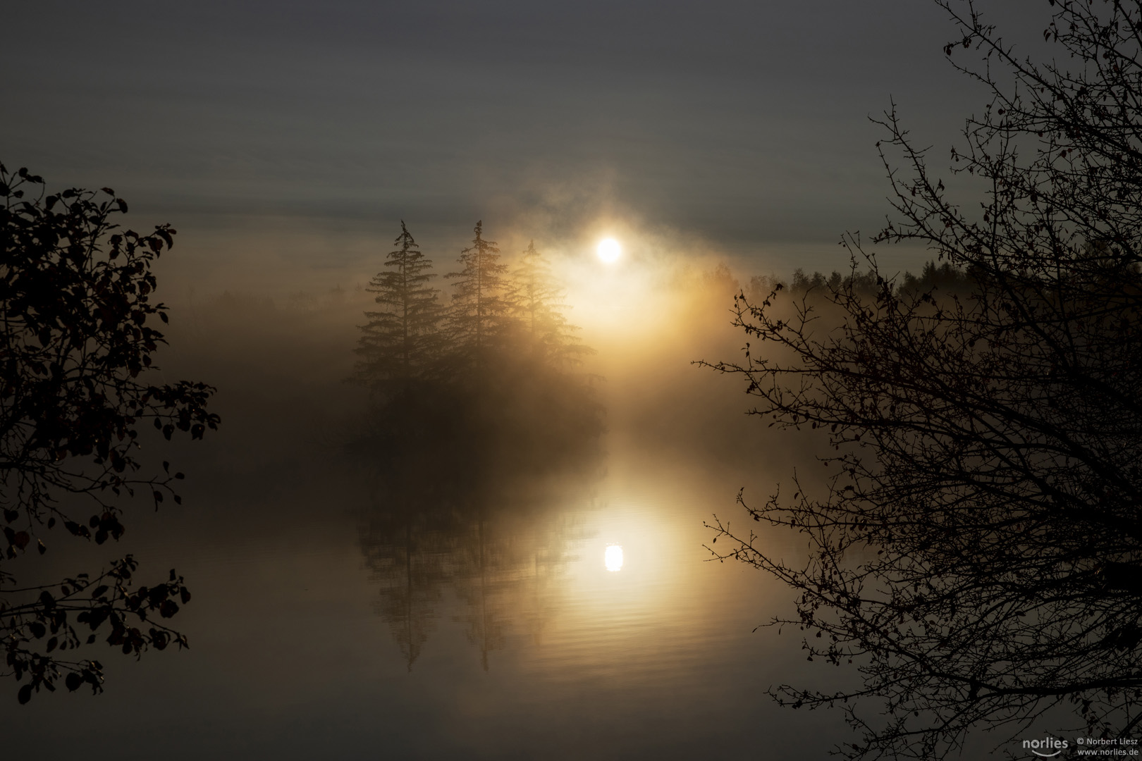 Idyllischer Sonnenaufgang