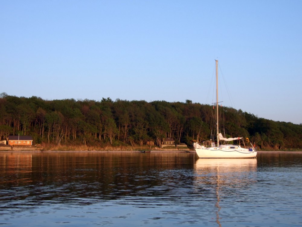 Idyllisches Ankern im Augustenborgfjord