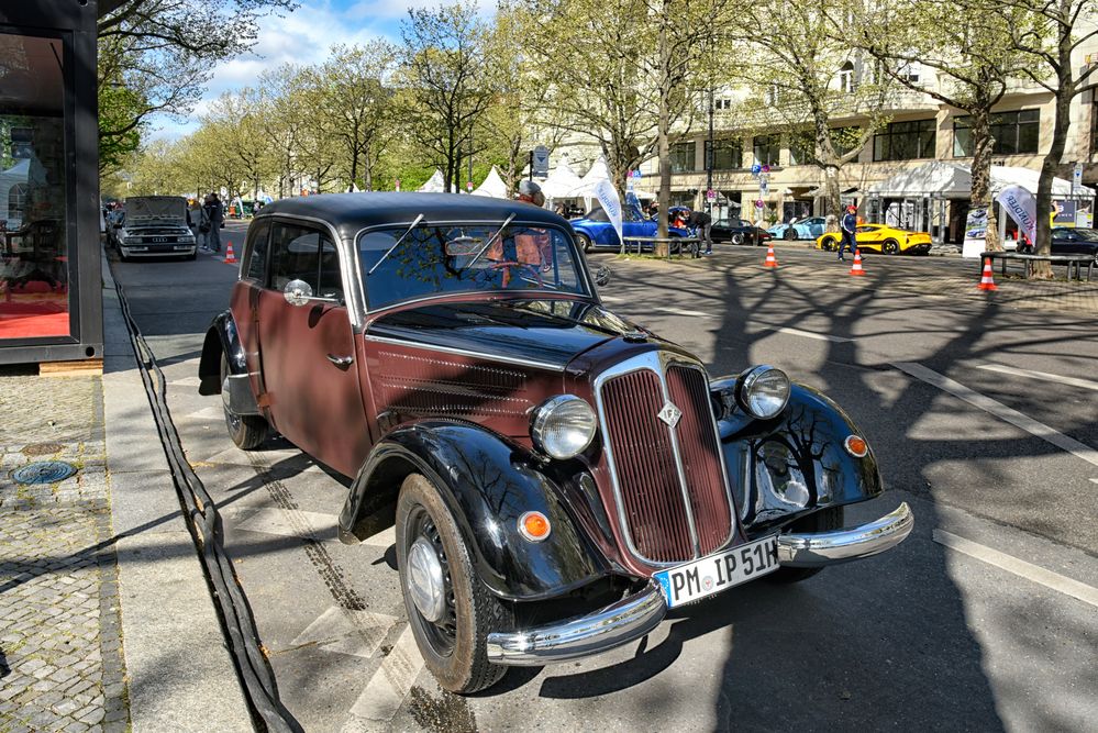 IFA F8 / DKW F8 Limousine.1945 - 54