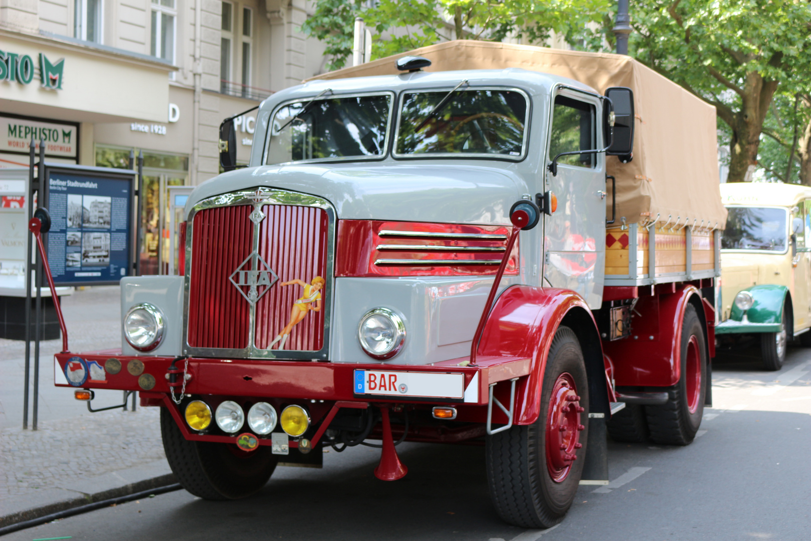 IFA H6 Transporter