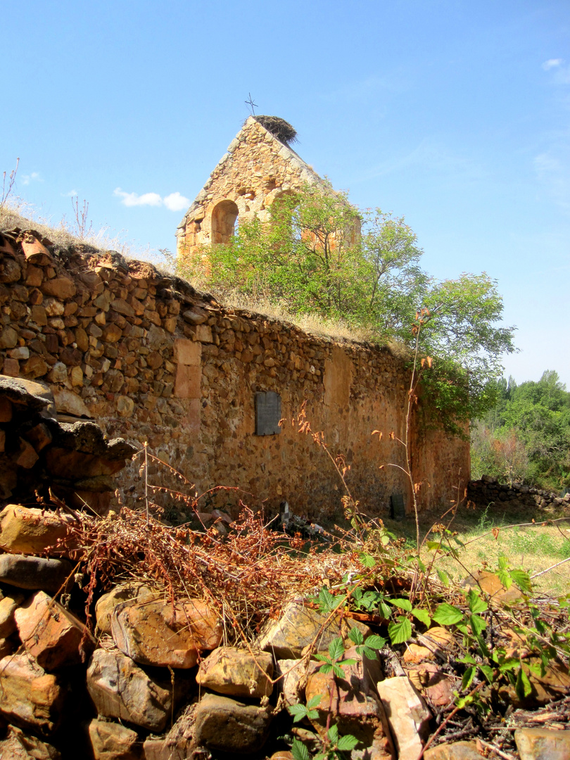 IGLESIA ABANDONADA