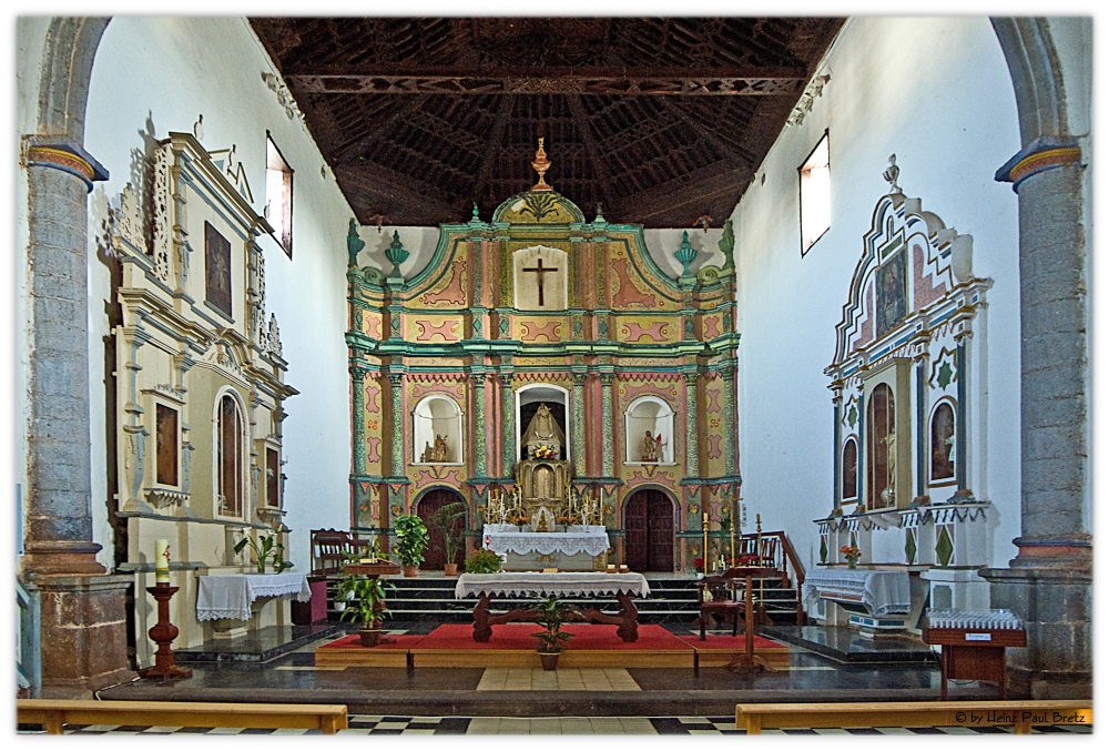 Iglesia de Antigua ²