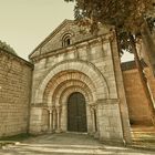 Iglesia de Porqueras ( Replica )