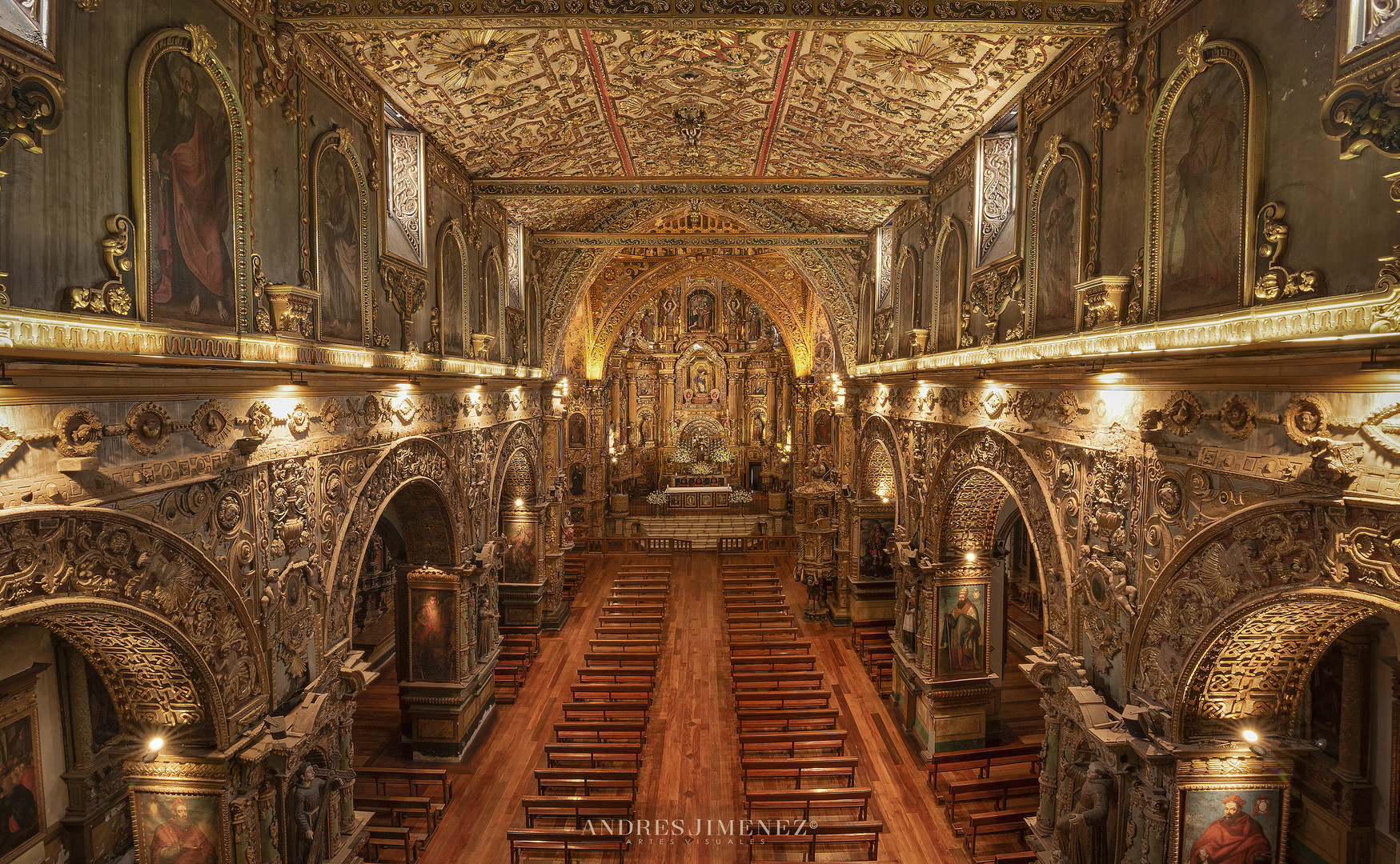 IGLESIA DE SAN FRANCISCO DE QUITO