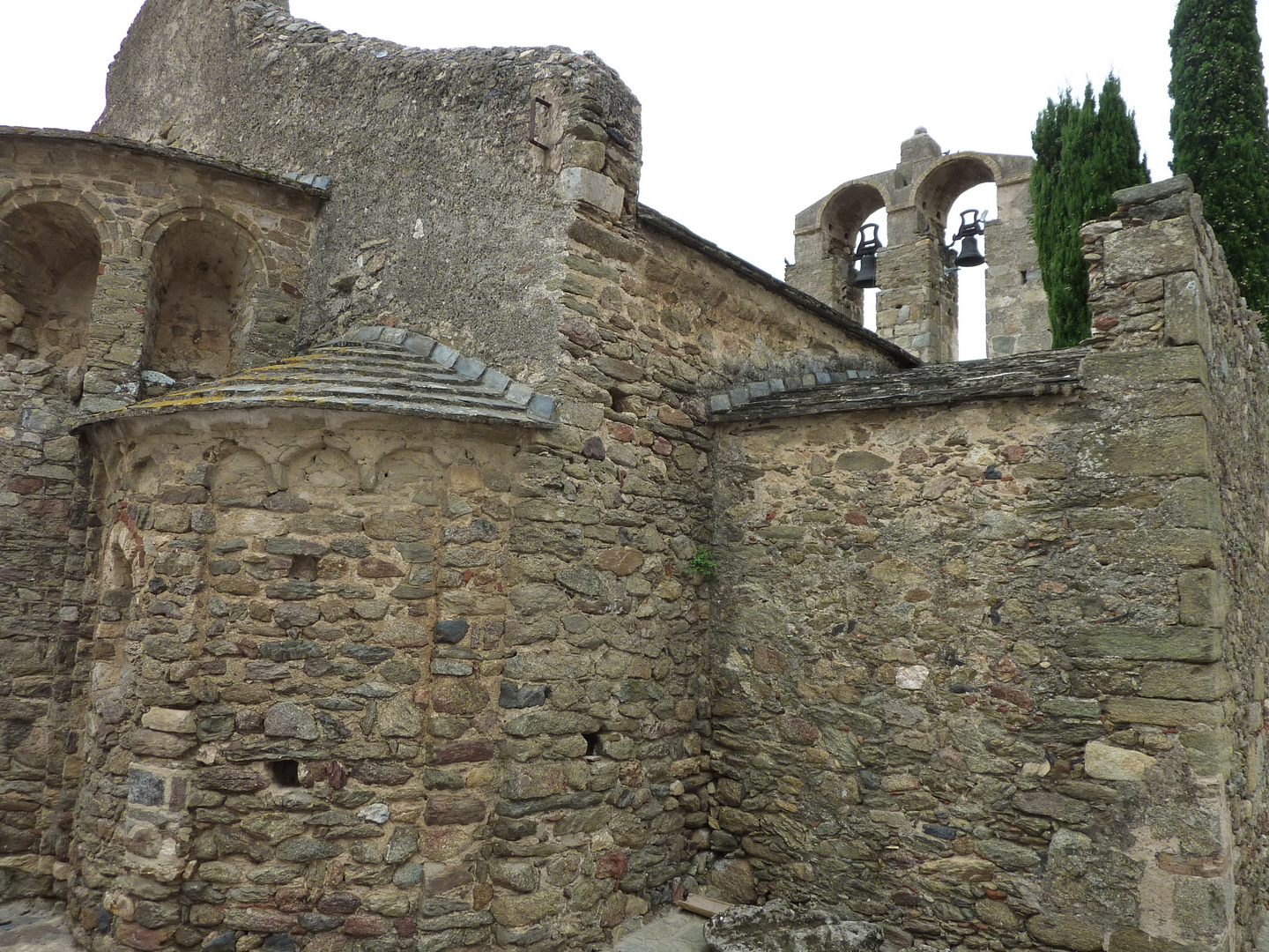 IGLESIA DE SAN JOAN - SIGLO XI