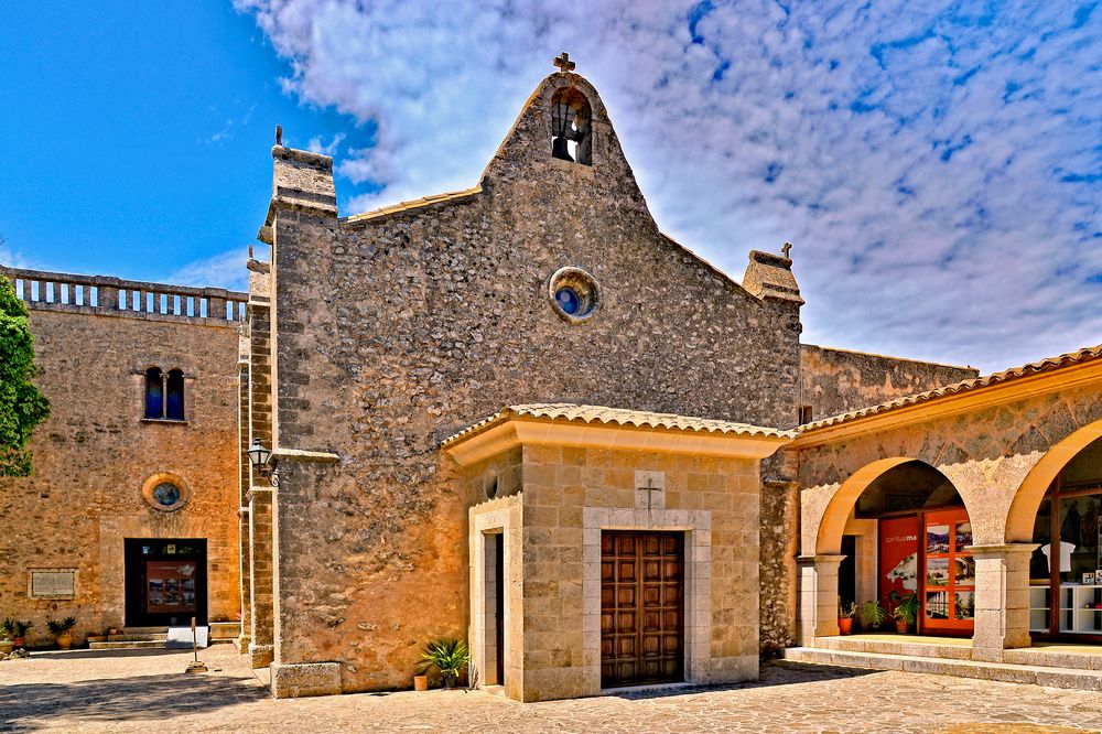 Iglesia de Santuari de Nostra Senyora de Cura