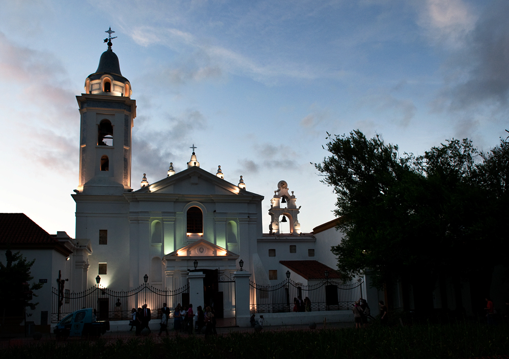 Iglesia del Nuestra Senora del Pilar