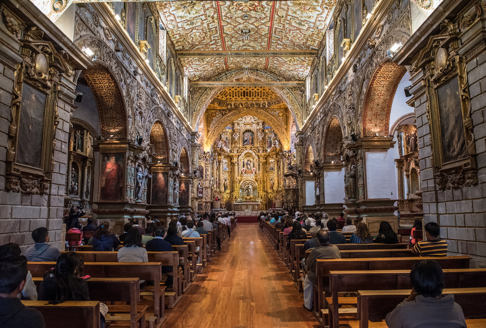 Iglesia la Compania de Jesus in Quito