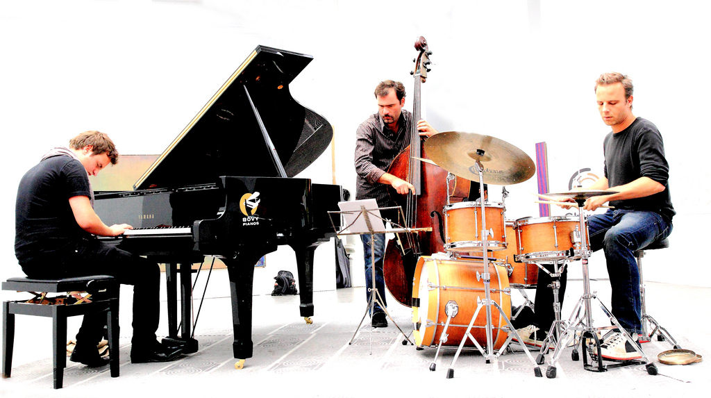 Igor Gehenot trio