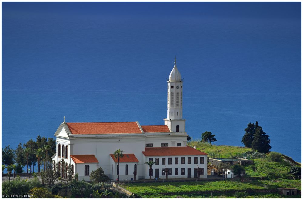 - Igreja da Nazaré -