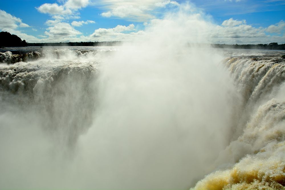 Iguaza Argentinische Seite der Wasserfälle _01