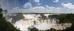 Iguazú Wasserfaelle