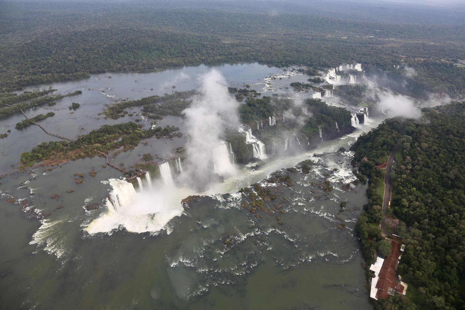 Iguazu-Wasserfälle (II)