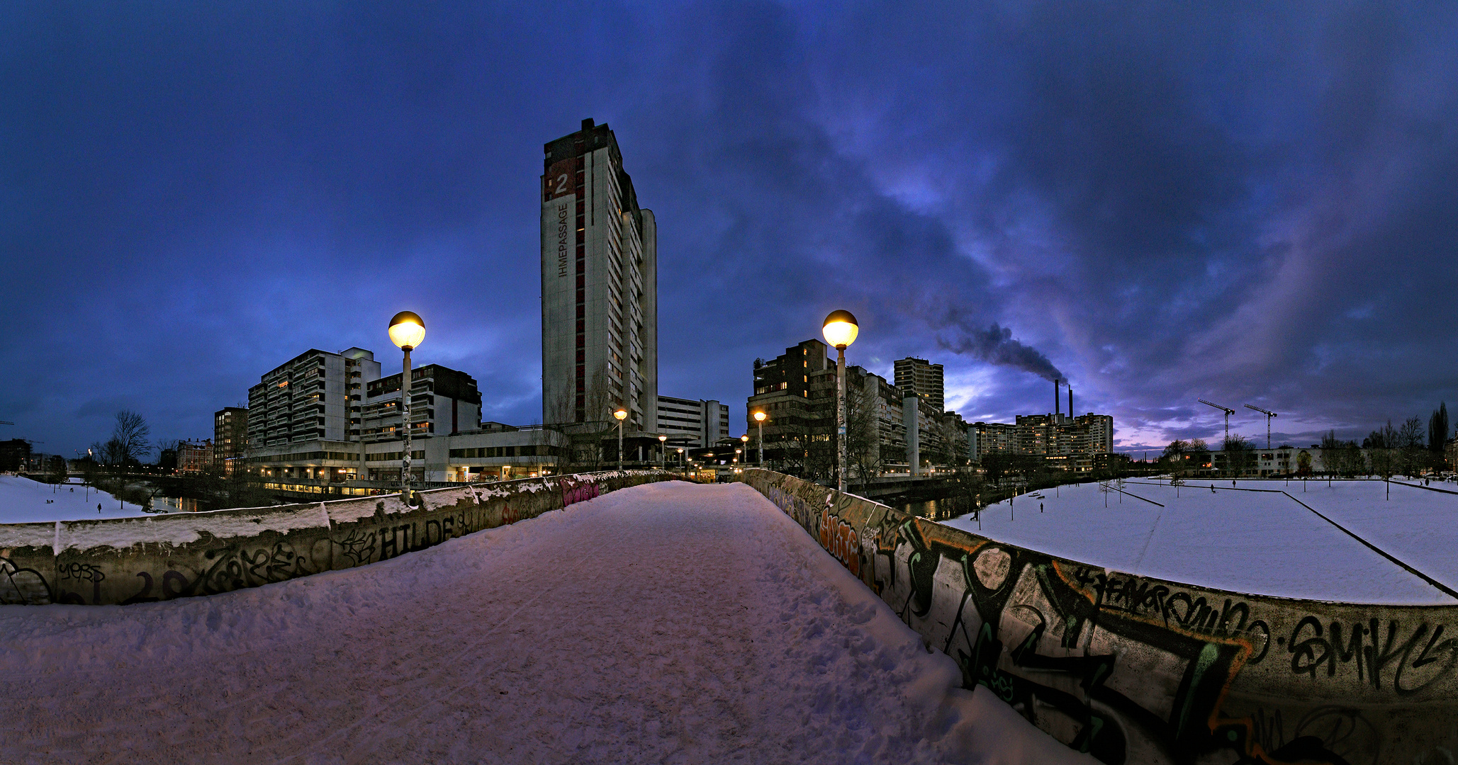 Ihmezentrum-Blaue-Stunde