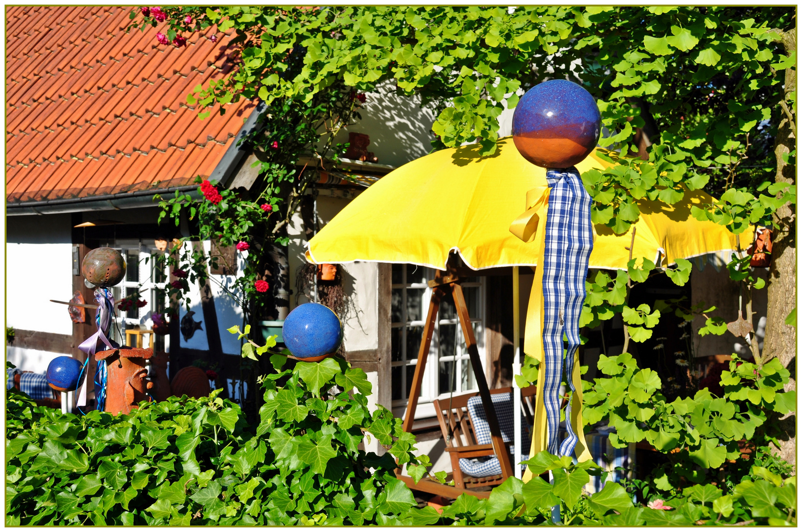 Ihr Garten ist rund-um kunterbunt.....