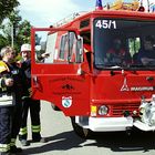 "... ihr verlängert dort hinten links die B-Leitung weiter zum Brandort..."