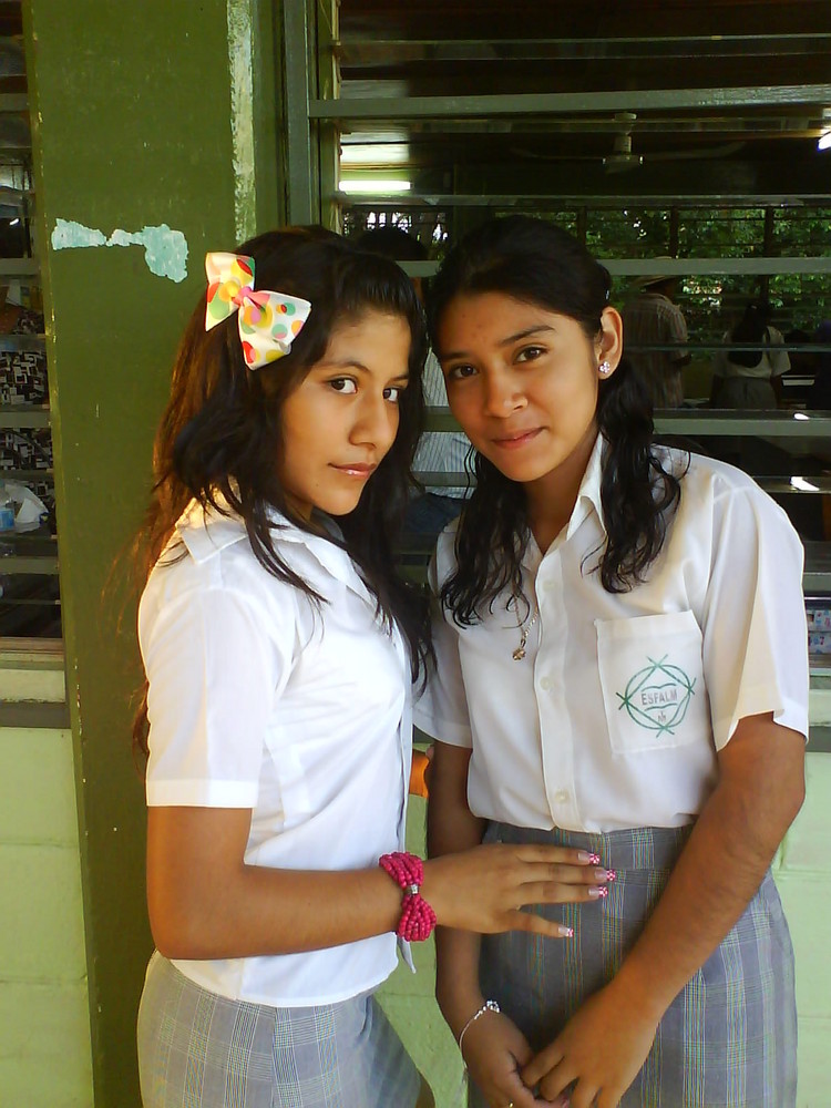 iio ii mi amiga (YANI)