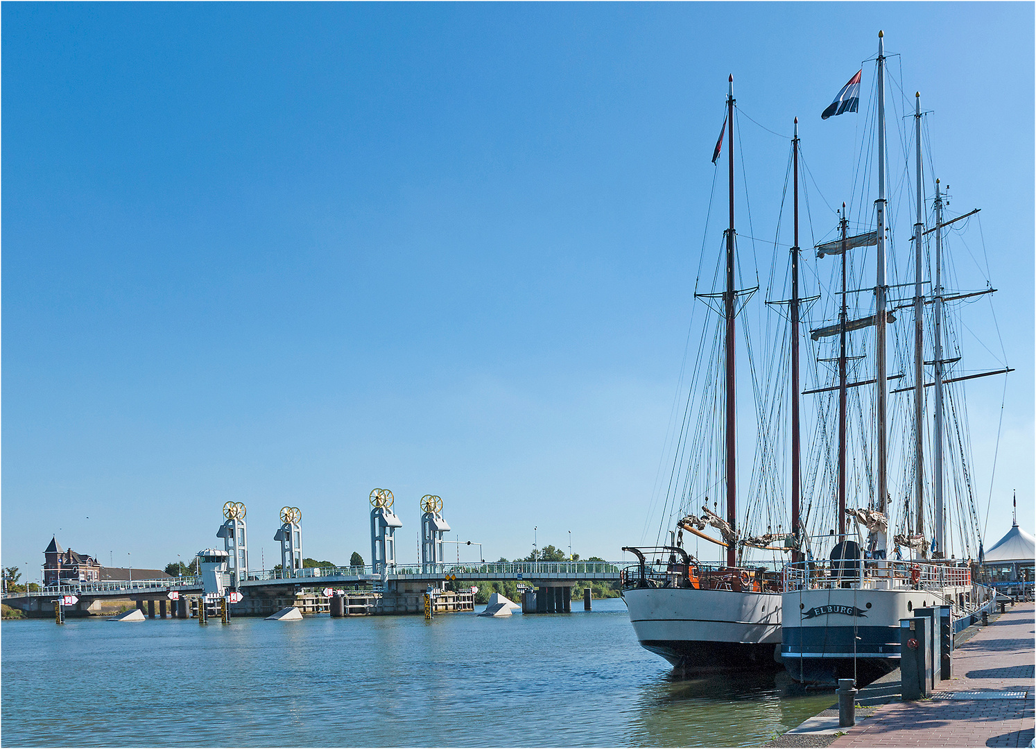 IJsselbrücke in Kampen (NL)