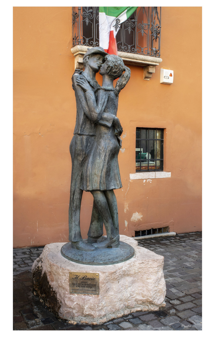 " Il Bacio "