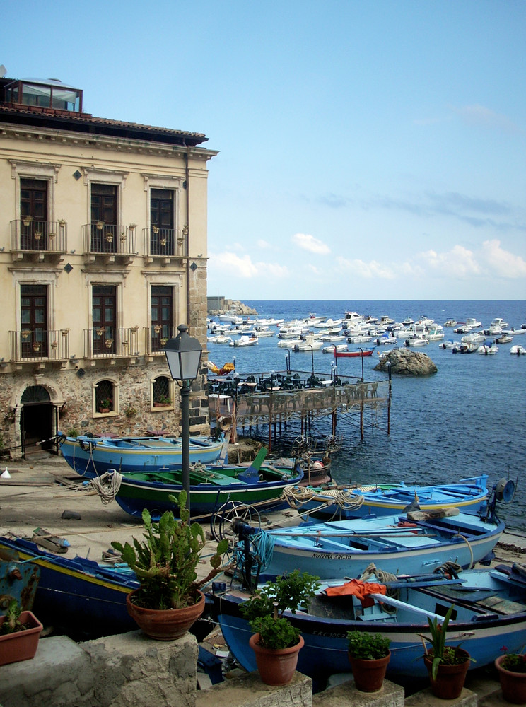 il Blu del cielo deli mare e delle barche