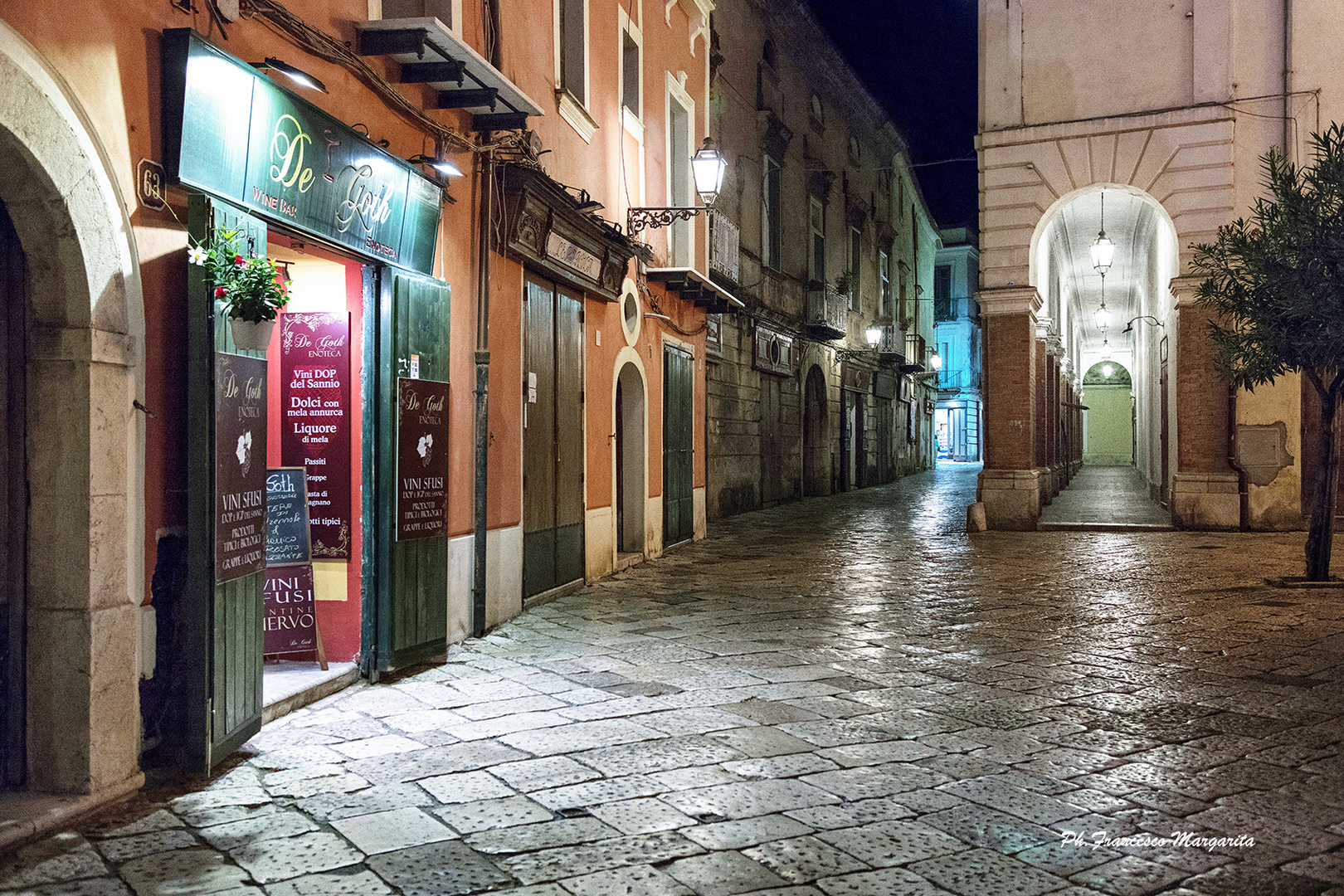 Il borgo di notte 