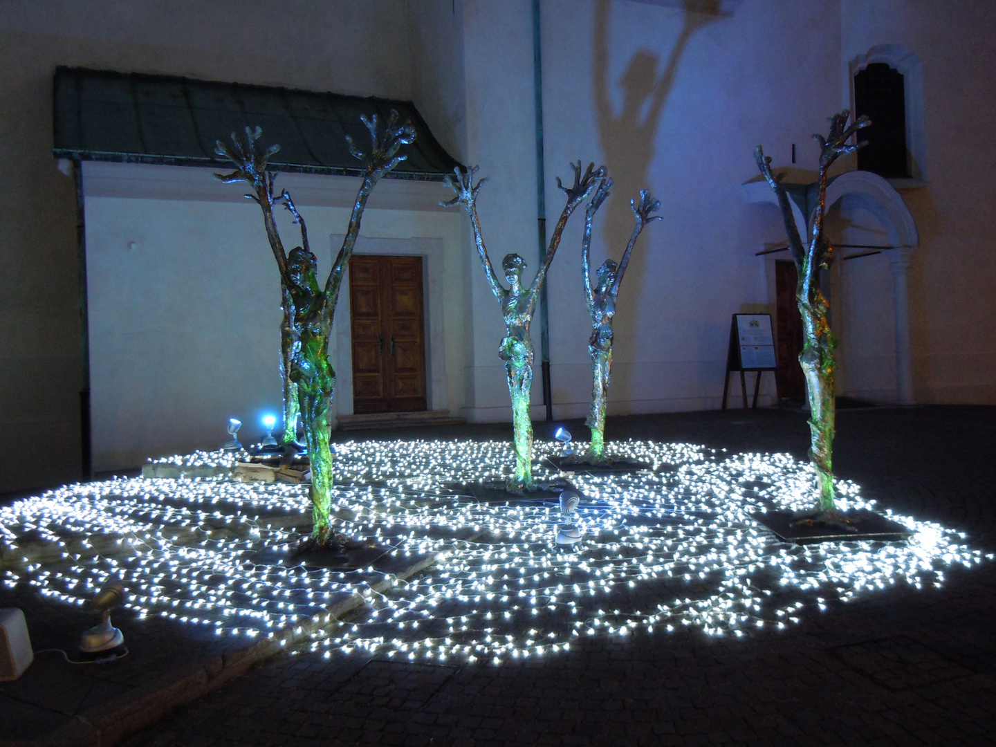 Il "Bosco Incantato", Cortina, Corso Italia, agosto 2011