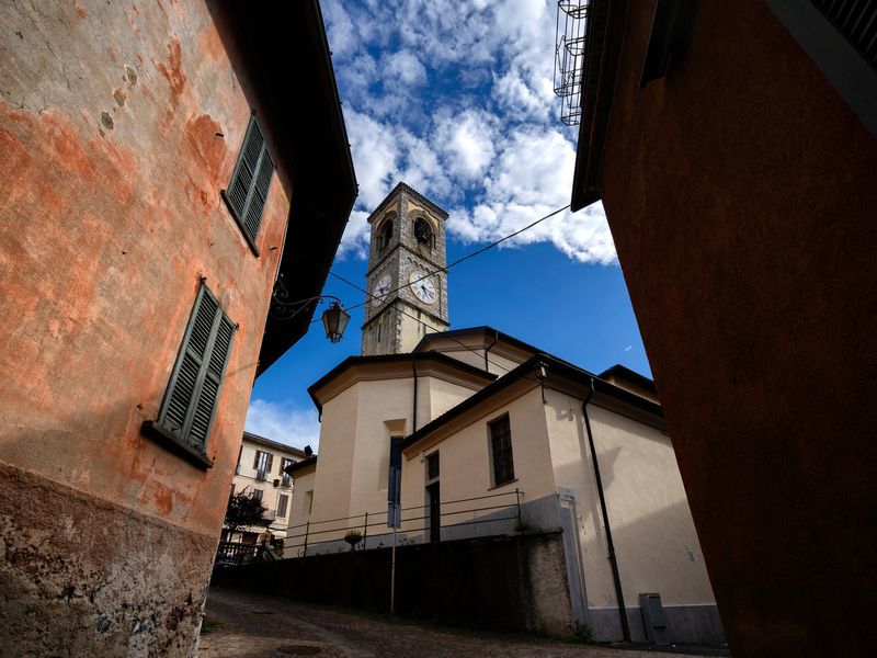 Il campanile di Porto Valtravaglia