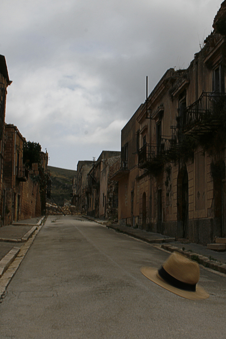 Il cappello fantasma