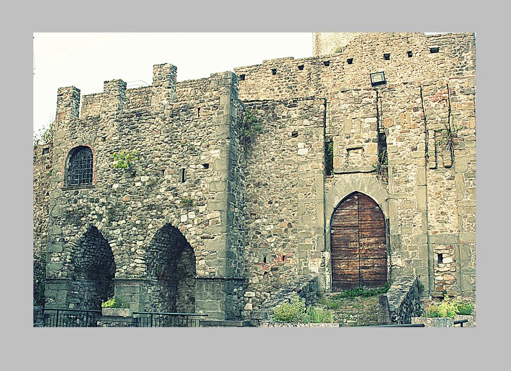 Il castello di Malgrate.....Lunigiana..