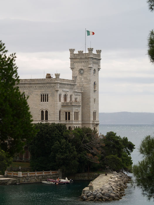 Il castello di Miramare.