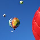 Il cielo si riempie di colori