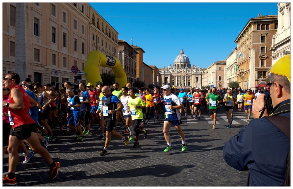 Il Corsa di Santi - Marathonlauf mit Start und Ziel am Petersplatz