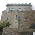 il cstello di muggia mentre piove