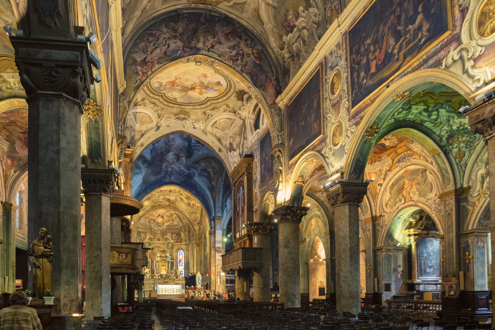 Parrocchia Di S. Giovanni Battista Duomo Di Monza Il Duomo di Monza Foto % Immagini| architetture, architetture d'interni