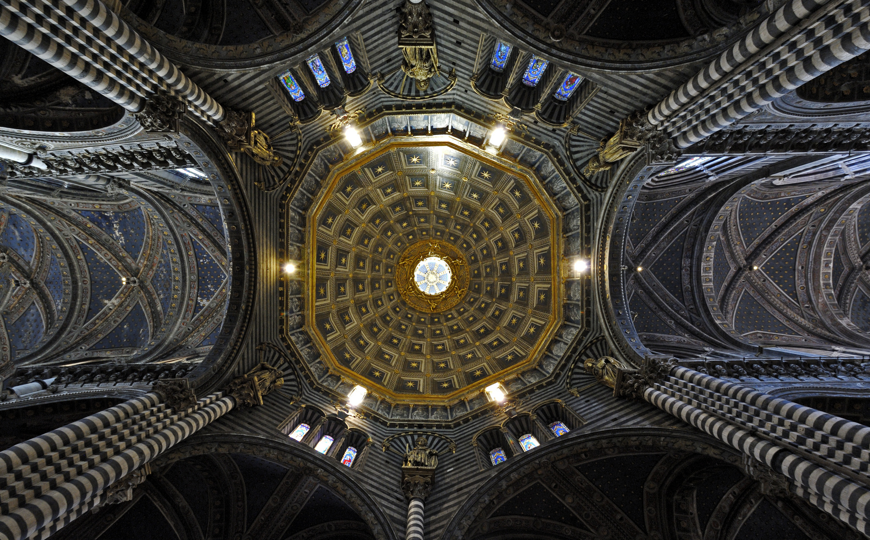 Il Duomo, Himmelsgewölbe