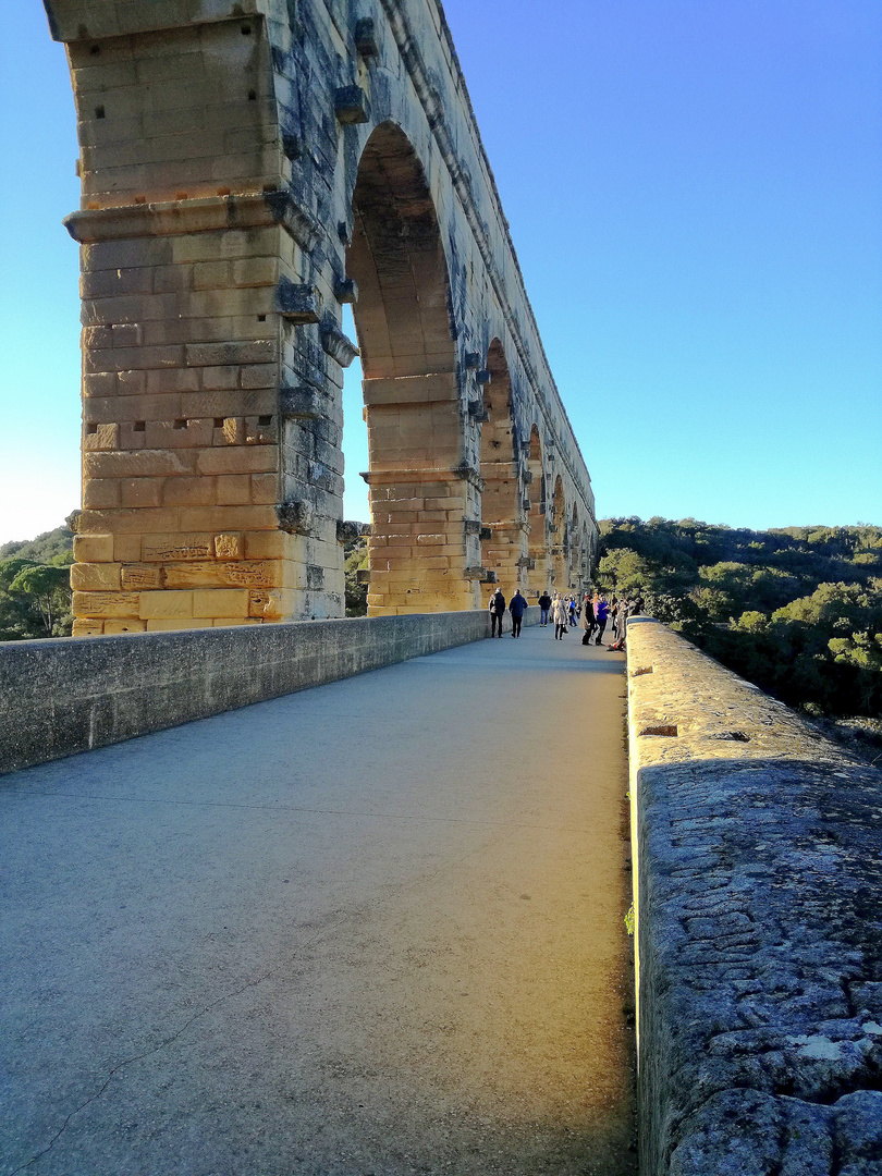 Il était une fois ... Le Pont du Gard ! -4
