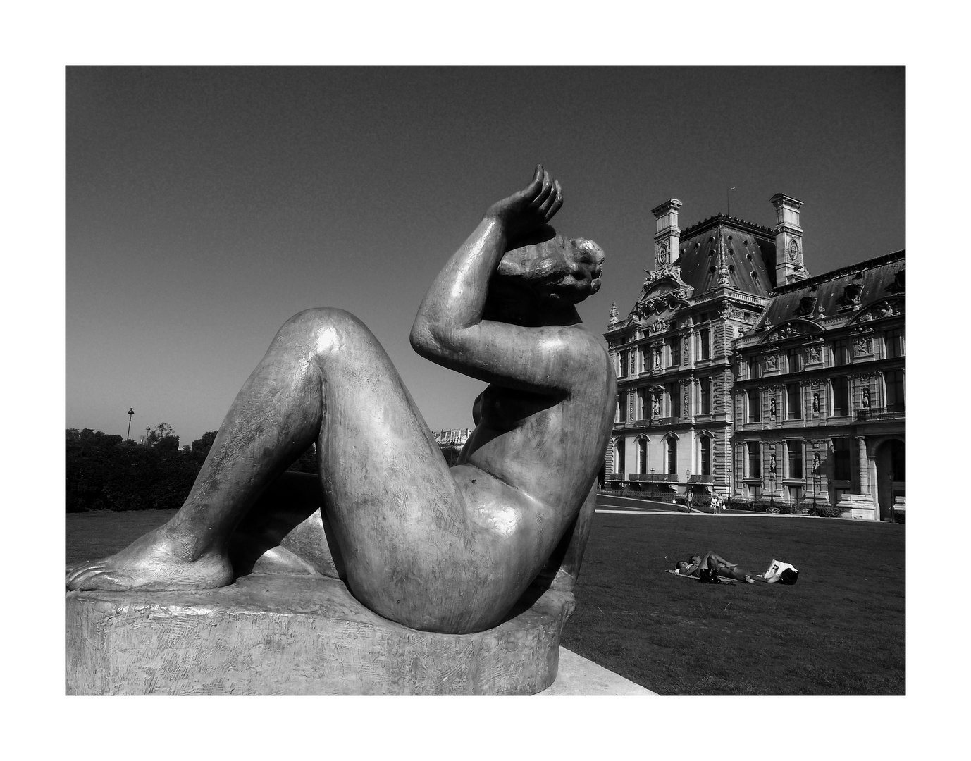 Il fait chaud aux Tuileries