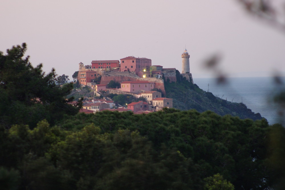 il faro di porto ferraio