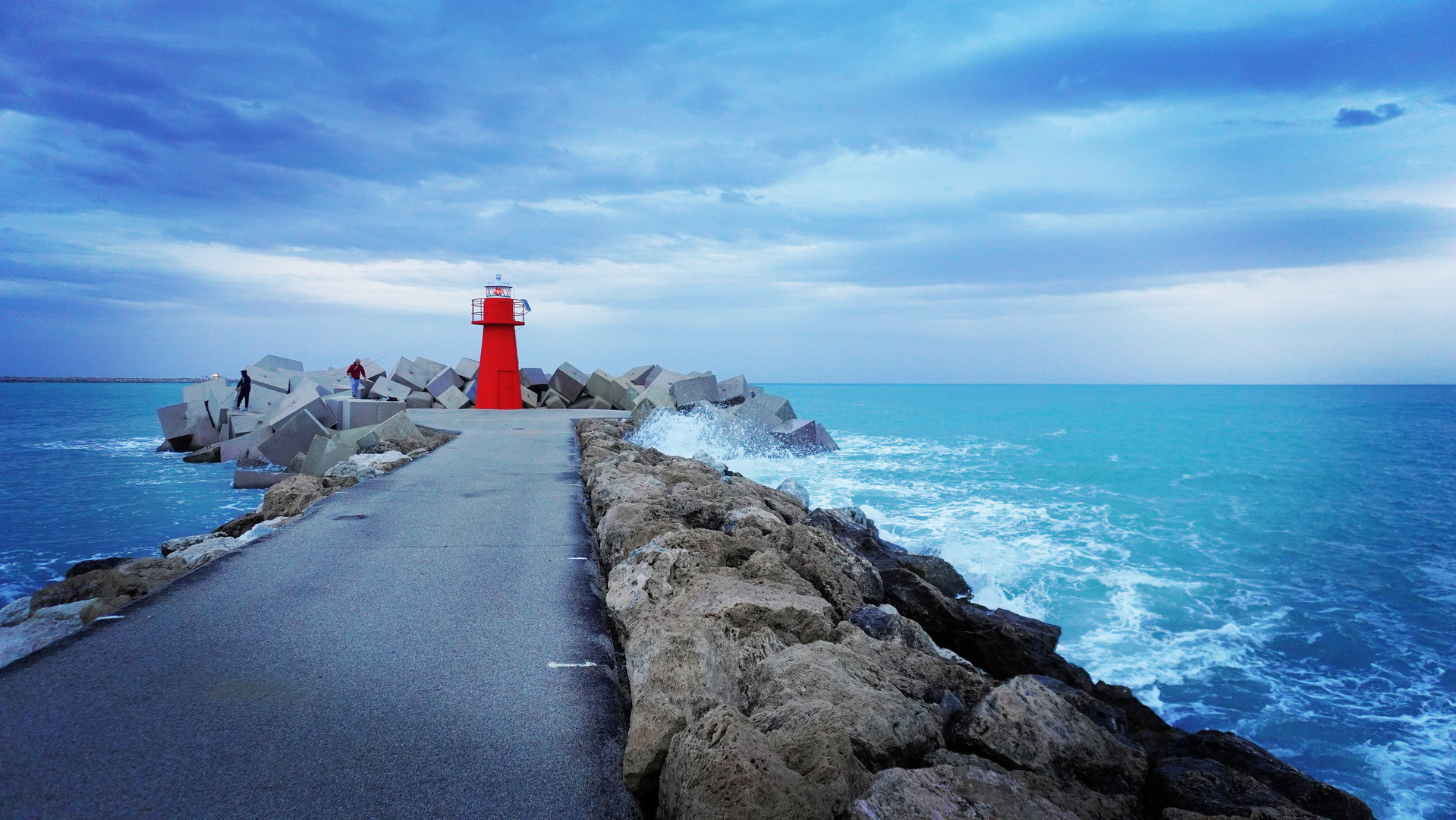 Il faro rosso - Ortona (CH) Abruzzo 