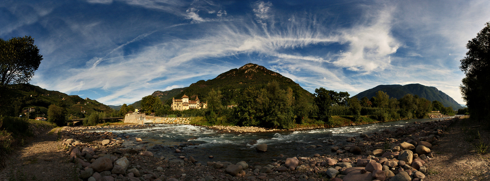 Il fiume Talvera alla città di Bolzano