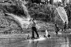 IL FIUME....LA SUA GENTE