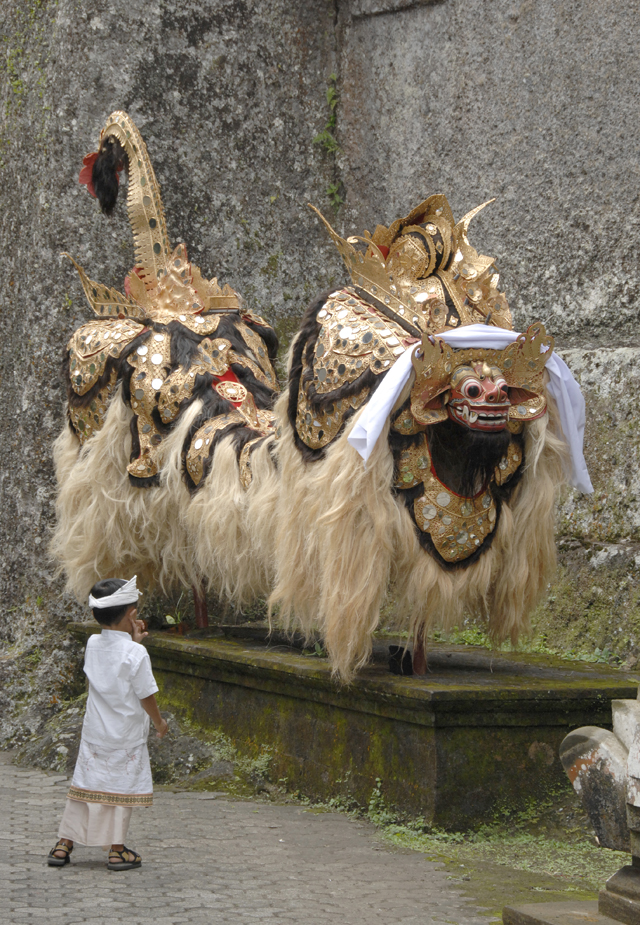 il gigante e il bambino.