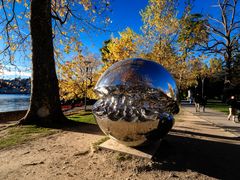 Il globo di Lugano