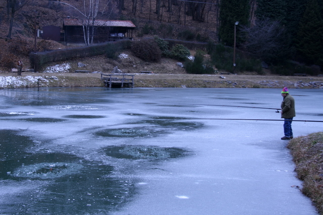 Il lago ghiacciato