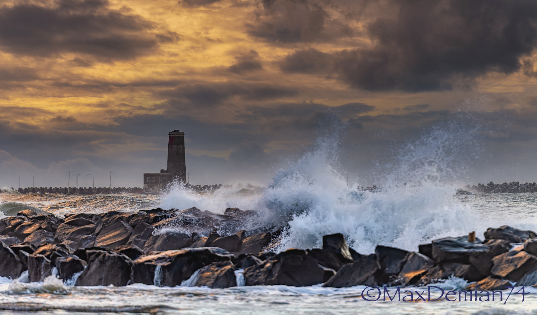 il mare agitato