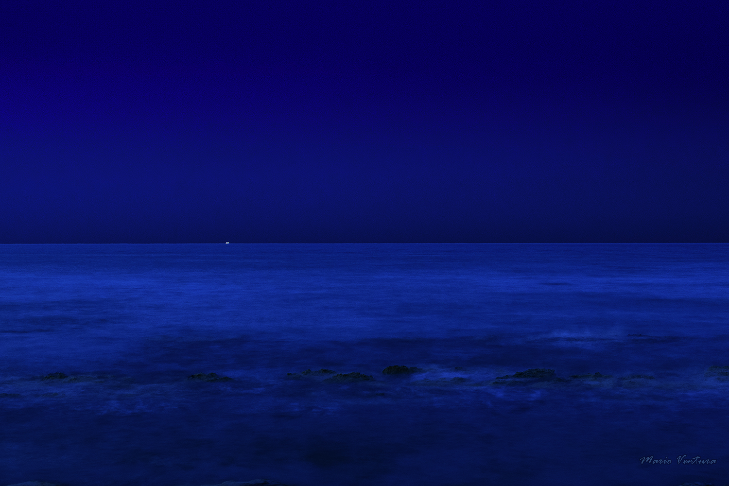 Il mare di notte