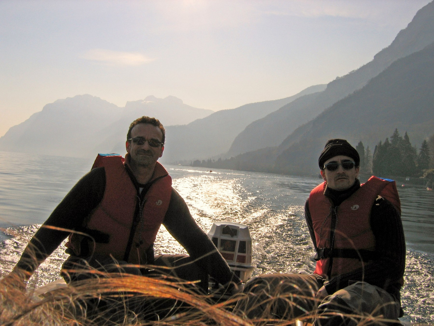 Il mio lago mio figlio il mio gommone .